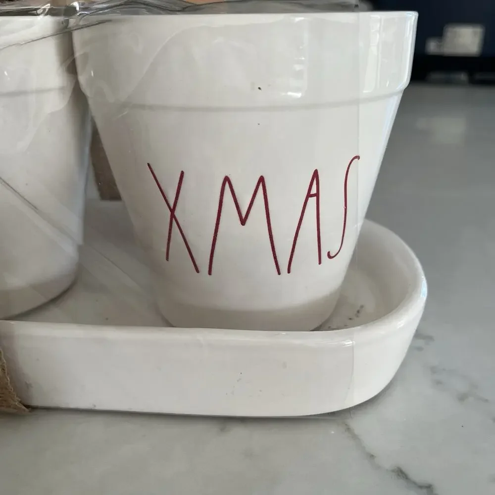 Rae Dunn Merry Xtmas White Ceramic Planters NWT, Holiday, Home decor, plants